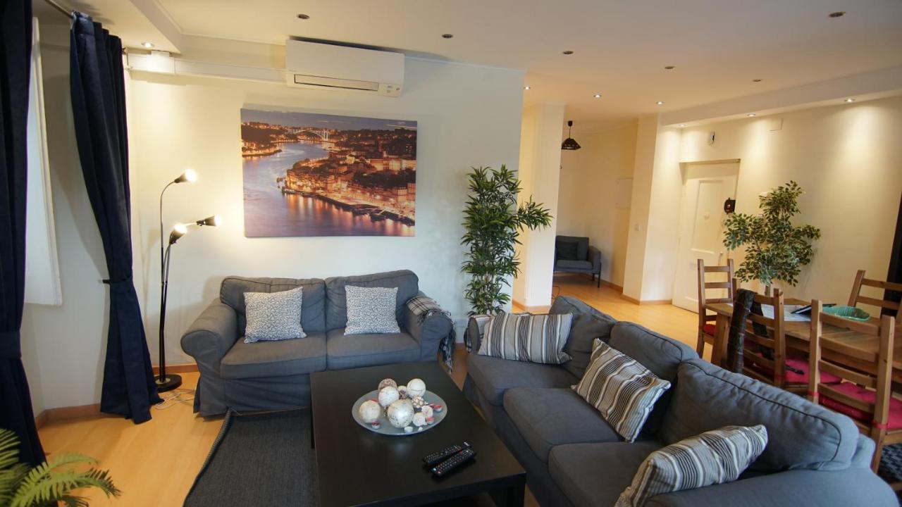 Cozy Apartment In Center Lisabona Exterior foto